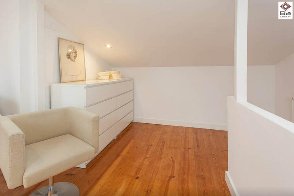 Design Duplex Apartment Ba/ Chiado Lisboa Phòng bức ảnh
