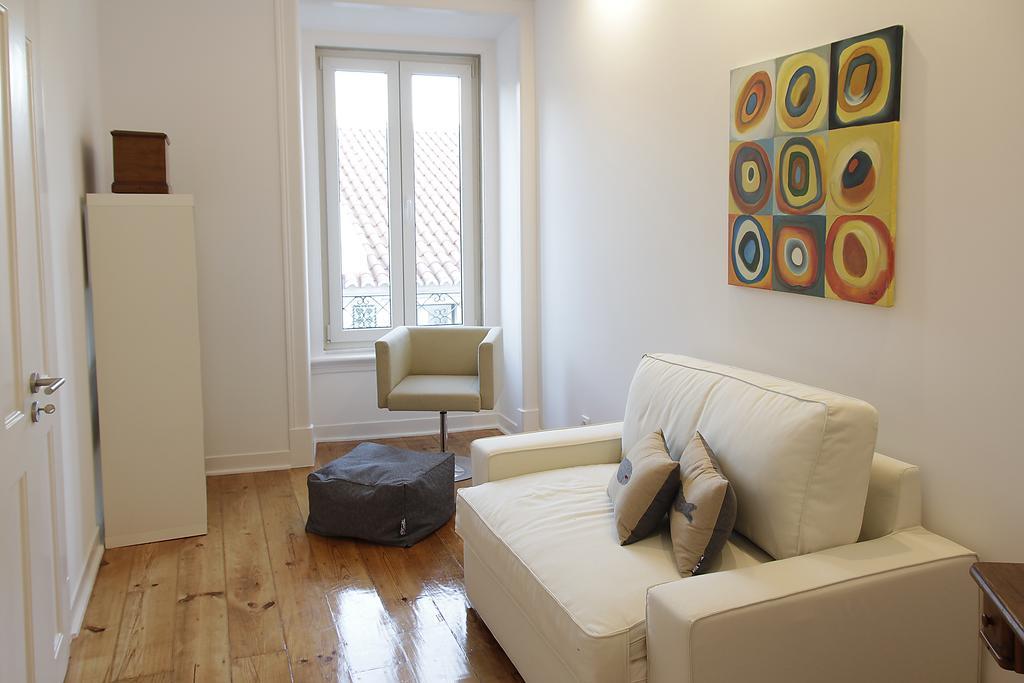 Design Duplex Apartment Ba/ Chiado Lisboa Phòng bức ảnh