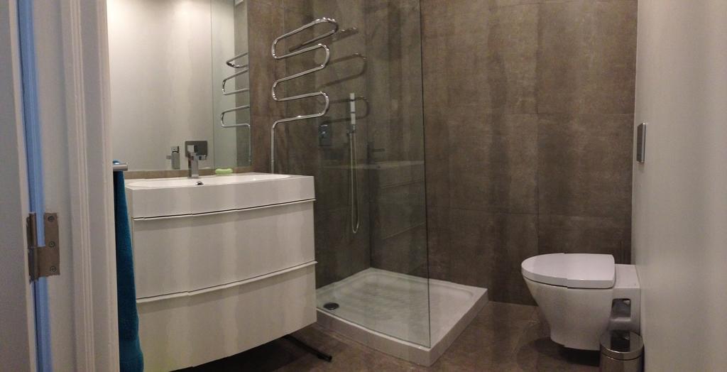 Design Duplex Apartment Ba/ Chiado Lisboa Phòng bức ảnh